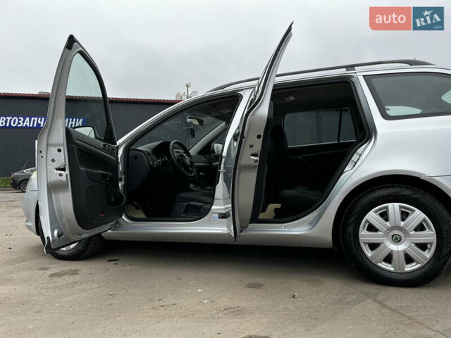 Серый Шкода Октавия, объемом двигателя 1.6 л и пробегом 331 тыс. км за 6650 $, фото 21 на Automoto.ua