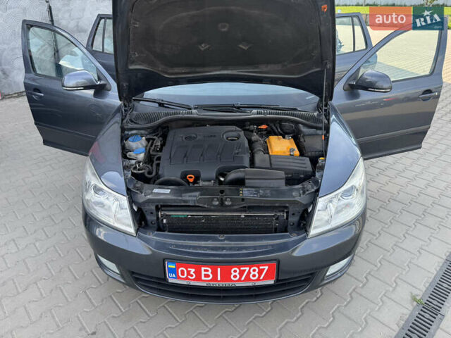 Серый Шкода Октавия, объемом двигателя 1.6 л и пробегом 228 тыс. км за 8250 $, фото 24 на Automoto.ua