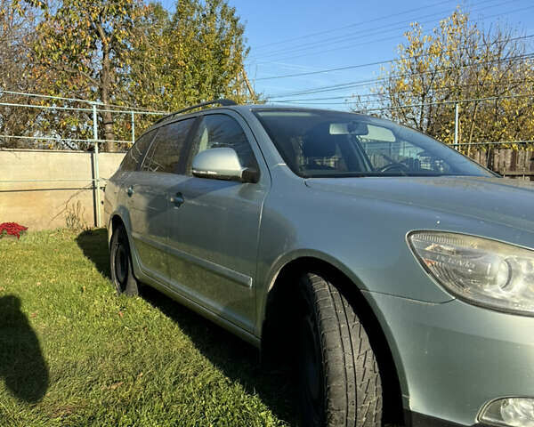Серый Шкода Октавия, объемом двигателя 1.6 л и пробегом 311 тыс. км за 6400 $, фото 4 на Automoto.ua