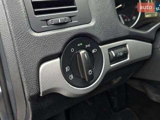 Сірий Шкода Октавія, об'ємом двигуна 1.4 л та пробігом 218 тис. км за 7150 $, фото 91 на Automoto.ua