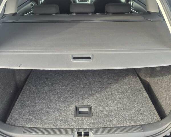 Сірий Шкода Октавія, об'ємом двигуна 1.6 л та пробігом 271 тис. км за 7900 $, фото 4 на Automoto.ua