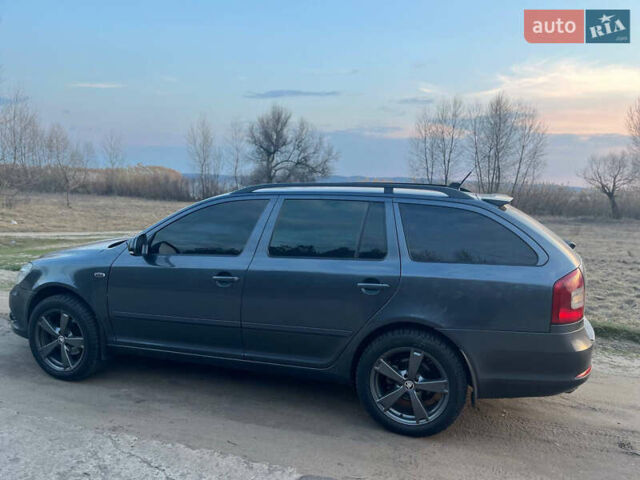 Серый Шкода Октавия, объемом двигателя 2 л и пробегом 240 тыс. км за 9600 $, фото 2 на Automoto.ua