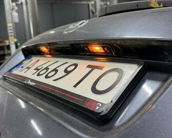 Серый Шкода Октавия, объемом двигателя 1.6 л и пробегом 307 тыс. км за 5800 $, фото 9 на Automoto.ua