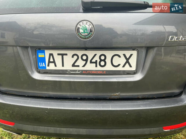 Серый Шкода Октавия, объемом двигателя 1.6 л и пробегом 240 тыс. км за 6800 $, фото 13 на Automoto.ua