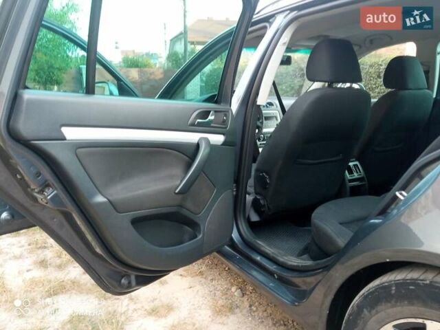 Серый Шкода Октавия, объемом двигателя 1.6 л и пробегом 297 тыс. км за 8000 $, фото 7 на Automoto.ua