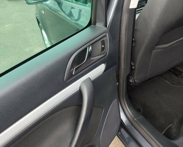 Сірий Шкода Октавія, об'ємом двигуна 1.4 л та пробігом 182 тис. км за 7600 $, фото 51 на Automoto.ua