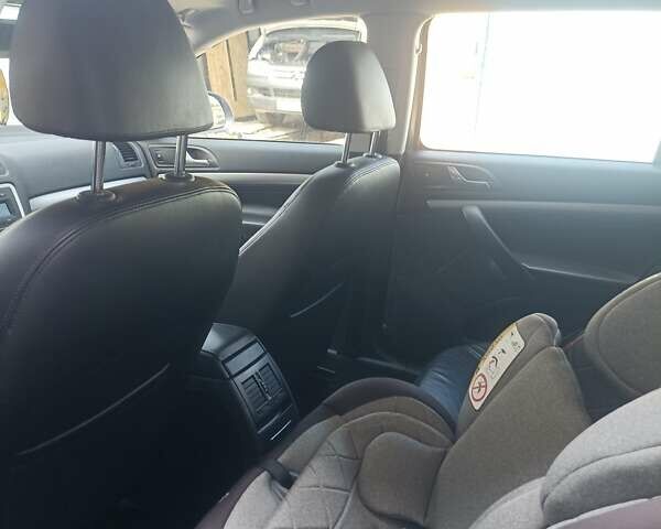 Серый Шкода Октавия, объемом двигателя 1.8 л и пробегом 180 тыс. км за 7900 $, фото 9 на Automoto.ua