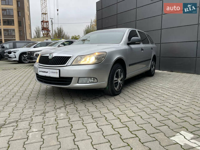 Сірий Шкода Октавія, об'ємом двигуна 1.8 л та пробігом 250 тис. км за 6999 $, фото 6 на Automoto.ua