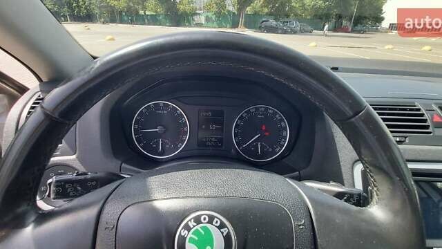 Серый Шкода Октавия, объемом двигателя 1.6 л и пробегом 270 тыс. км за 9100 $, фото 23 на Automoto.ua