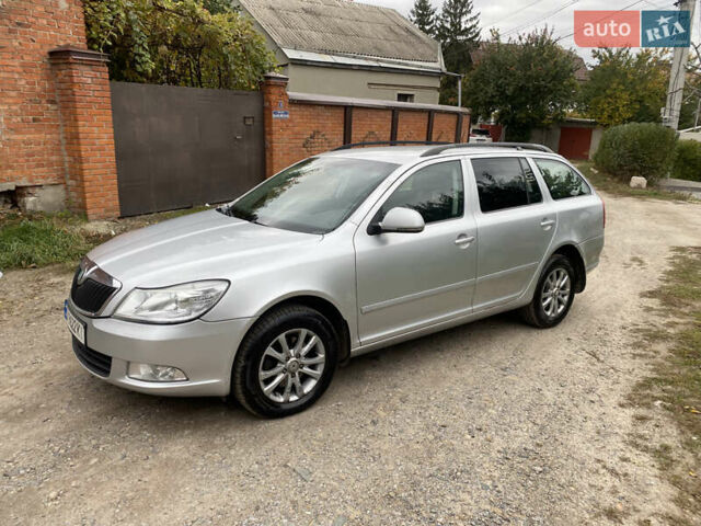 Серый Шкода Октавия, объемом двигателя 1.8 л и пробегом 175 тыс. км за 6000 $, фото 1 на Automoto.ua