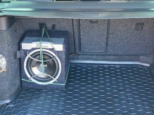 Серый Шкода Октавия, объемом двигателя 1.8 л и пробегом 226 тыс. км за 8000 $, фото 4 на Automoto.ua