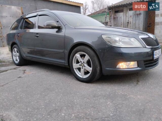 Серый Шкода Октавия, объемом двигателя 1.6 л и пробегом 210 тыс. км за 9200 $, фото 9 на Automoto.ua