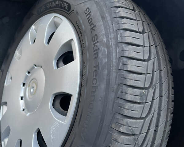 Серый Шкода Октавия, объемом двигателя 1.6 л и пробегом 290 тыс. км за 8900 $, фото 20 на Automoto.ua