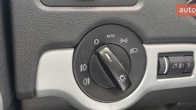 Серый Шкода Октавия, объемом двигателя 1.6 л и пробегом 270 тыс. км за 9100 $, фото 57 на Automoto.ua