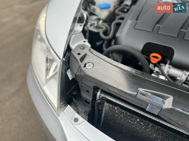 Сірий Шкода Октавія, об'ємом двигуна 1.6 л та пробігом 214 тис. км за 8999 $, фото 74 на Automoto.ua