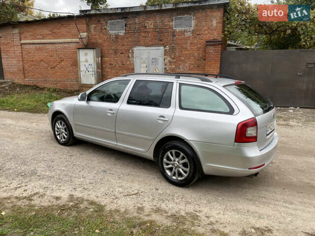 Серый Шкода Октавия, объемом двигателя 1.8 л и пробегом 175 тыс. км за 6000 $, фото 3 на Automoto.ua