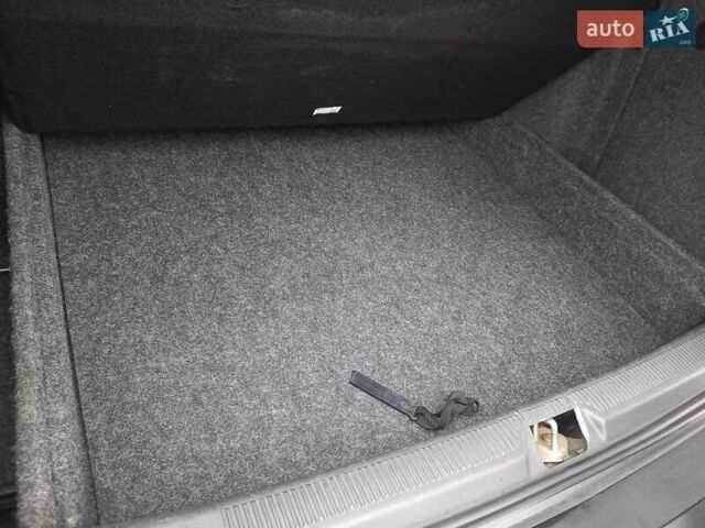 Сірий Шкода Октавія, об'ємом двигуна 1.6 л та пробігом 242 тис. км за 9750 $, фото 19 на Automoto.ua