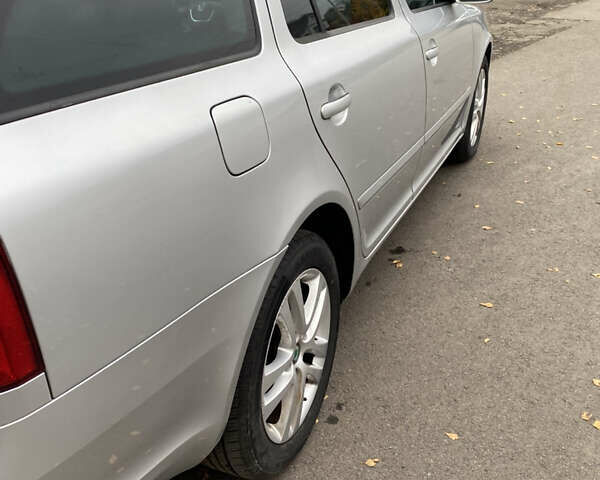 Серый Шкода Октавия, объемом двигателя 1.6 л и пробегом 230 тыс. км за 8500 $, фото 17 на Automoto.ua