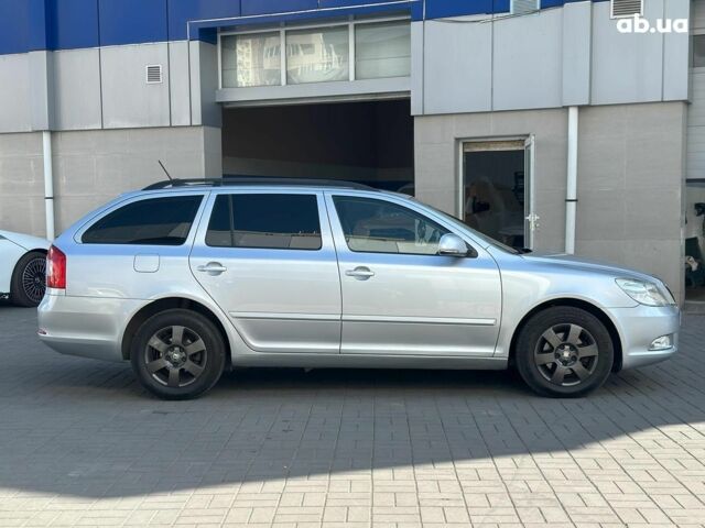 Серый Шкода Октавия, объемом двигателя 1.6 л и пробегом 227 тыс. км за 8980 $, фото 5 на Automoto.ua