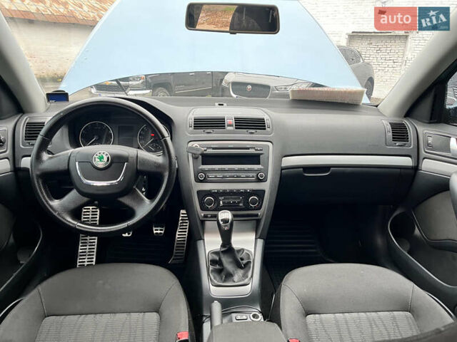 Серый Шкода Октавия, объемом двигателя 1.8 л и пробегом 280 тыс. км за 7900 $, фото 20 на Automoto.ua