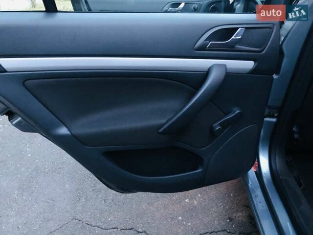 Сірий Шкода Октавія, об'ємом двигуна 1.6 л та пробігом 315 тис. км за 8000 $, фото 39 на Automoto.ua