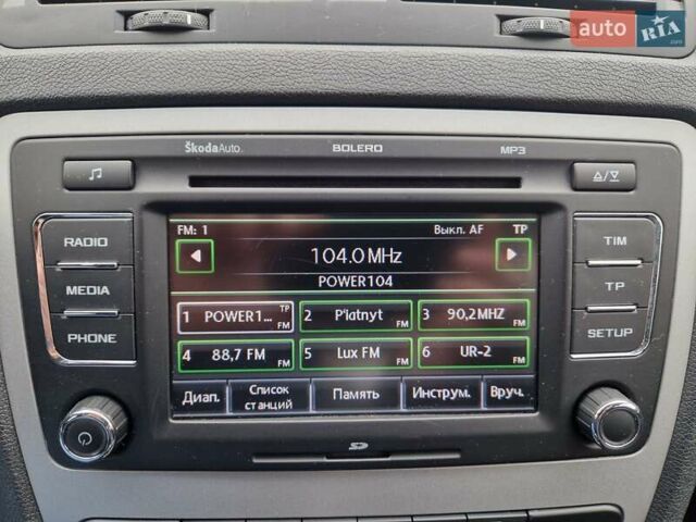 Серый Шкода Октавия, объемом двигателя 2 л и пробегом 284 тыс. км за 11450 $, фото 47 на Automoto.ua