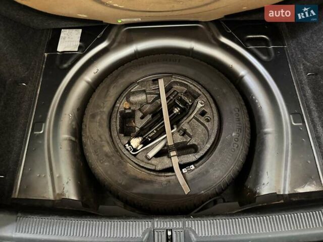 Шкода Октавия 2012 в Житомире на Automoto.ua Серый Шкода Октавия, объемом двигателя 1.6 л и пробегом 210 тыс. км за 8400 $, фото 21 на Automoto.ua