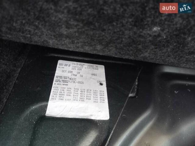 Сірий Шкода Октавія, об'ємом двигуна 1.6 л та пробігом 242 тис. км за 9750 $, фото 21 на Automoto.ua