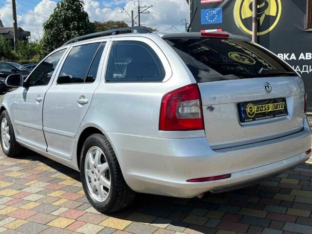 Серый Шкода Октавия, объемом двигателя 1.6 л и пробегом 243 тыс. км за 7600 $, фото 4 на Automoto.ua