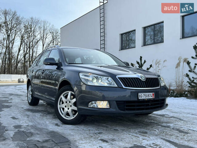Серый Шкода Октавия, объемом двигателя 2 л и пробегом 191 тыс. км за 11850 $, фото 23 на Automoto.ua
