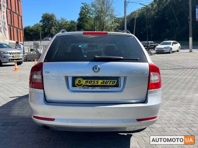 Серый Шкода Октавия, объемом двигателя 1.6 л и пробегом 192 тыс. км за 11000 $, фото 3 на Automoto.ua