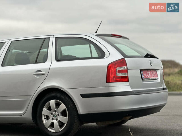 Серый Шкода Октавия, объемом двигателя 1.6 л и пробегом 215 тыс. км за 7999 $, фото 17 на Automoto.ua
