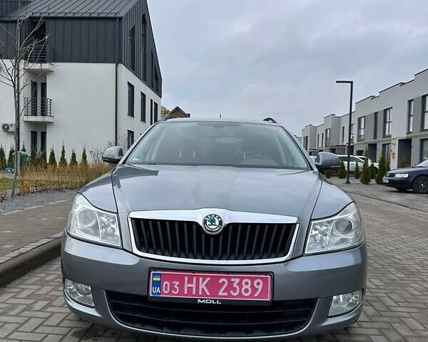 Серый Шкода Октавия, объемом двигателя 1.4 л и пробегом 201 тыс. км за 8000 $, фото 1 на Automoto.ua