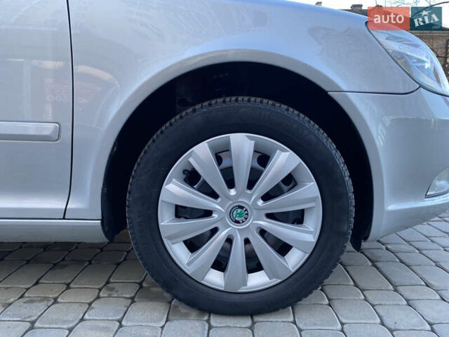 Серый Шкода Октавия, объемом двигателя 1.6 л и пробегом 225 тыс. км за 7999 $, фото 30 на Automoto.ua