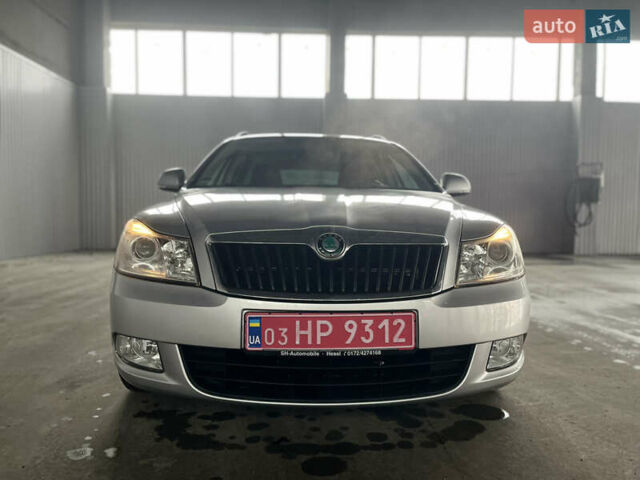 Сірий Шкода Октавія, об'ємом двигуна 1.6 л та пробігом 214 тис. км за 8999 $, фото 25 на Automoto.ua