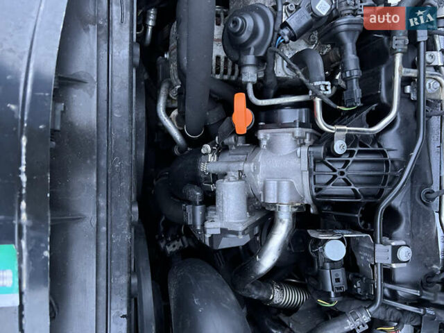 Серый Шкода Октавия, объемом двигателя 1.97 л и пробегом 254 тыс. км за 11999 $, фото 82 на Automoto.ua