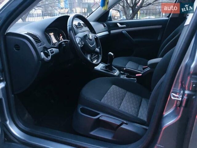Сірий Шкода Октавія, об'ємом двигуна 1.6 л та пробігом 315 тис. км за 8000 $, фото 28 на Automoto.ua