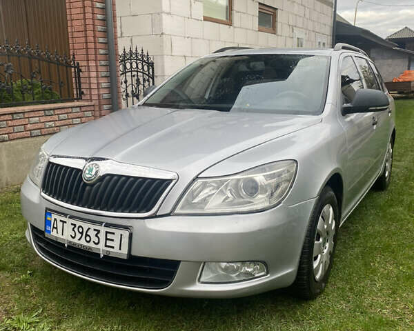 Сірий Шкода Октавія, об'ємом двигуна 1.6 л та пробігом 251 тис. км за 8500 $, фото 15 на Automoto.ua