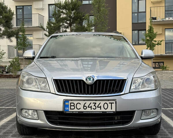 Сірий Шкода Октавія, об'ємом двигуна 1.6 л та пробігом 315 тис. км за 7100 $, фото 3 на Automoto.ua