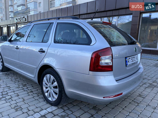 Серый Шкода Октавия, объемом двигателя 1.6 л и пробегом 225 тыс. км за 7999 $, фото 99 на Automoto.ua