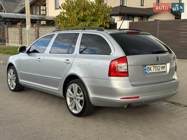 Серый Шкода Октавия, объемом двигателя 1.6 л и пробегом 169 тыс. км за 8900 $, фото 3 на Automoto.ua