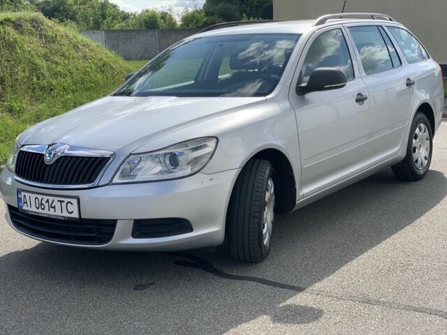 Серый Шкода Октавия, объемом двигателя 1.4 л и пробегом 203 тыс. км за 6750 $, фото 2 на Automoto.ua