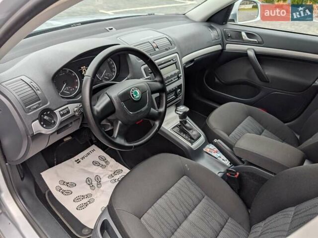 Сірий Шкода Октавія, об'ємом двигуна 1.4 л та пробігом 210 тис. км за 7250 $, фото 24 на Automoto.ua