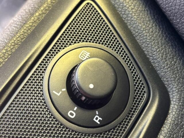 Шкода Октавия 2012 в Ужгороде на Automoto.ua Серый Шкода Октавия, объемом двигателя 1.6 л и пробегом 286 тыс. км за 8350 $, фото 20 на Automoto.ua