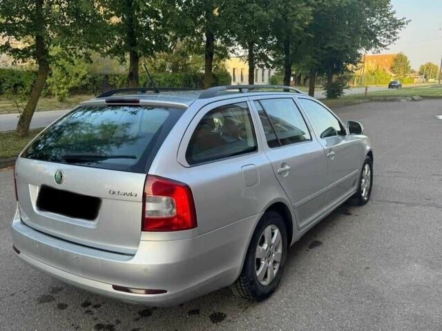 Сірий Шкода Октавія, об'ємом двигуна 1.6 л та пробігом 155 тис. км за 1950 $, фото 3 на Automoto.ua