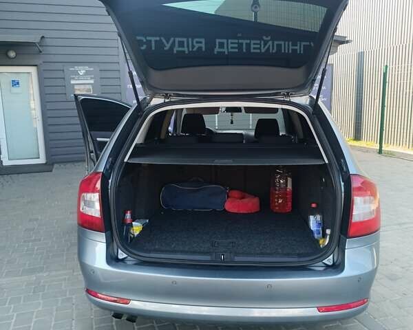 Сірий Шкода Октавія, об'ємом двигуна 1.8 л та пробігом 178 тис. км за 8650 $, фото 8 на Automoto.ua