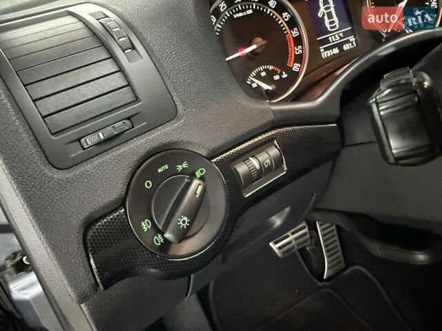 Сірий Шкода Октавія, об'ємом двигуна 2 л та пробігом 270 тис. км за 12000 $, фото 69 на Automoto.ua