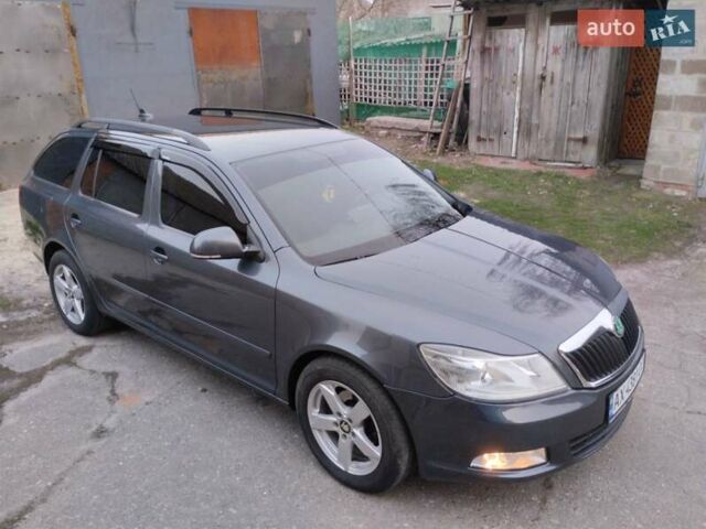 Серый Шкода Октавия, объемом двигателя 1.6 л и пробегом 210 тыс. км за 9200 $, фото 6 на Automoto.ua