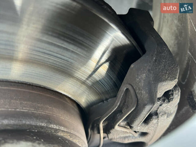 Серый Шкода Октавия, объемом двигателя 2 л и пробегом 191 тыс. км за 11850 $, фото 38 на Automoto.ua