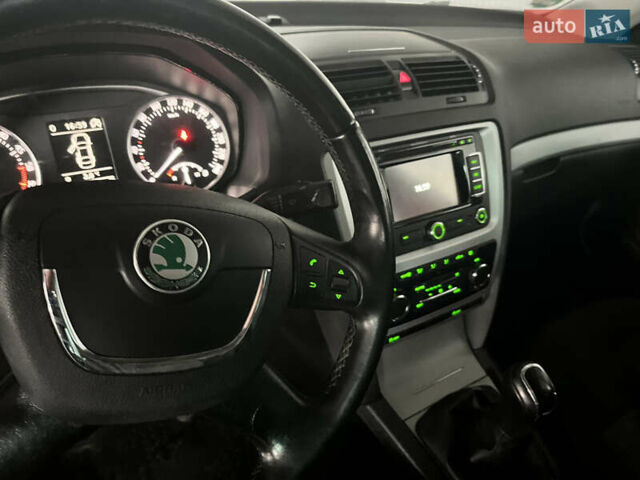 Сірий Шкода Октавія, об'ємом двигуна 1.6 л та пробігом 214 тис. км за 8999 $, фото 44 на Automoto.ua